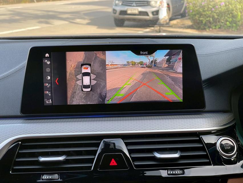 รหัสรถ KPV5632 2019 BMW 530e M-Sport 14