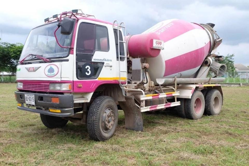 ขายรถโม่ปูนสิบล้อ Hino 240 แรง โม่ 6 คิว 5