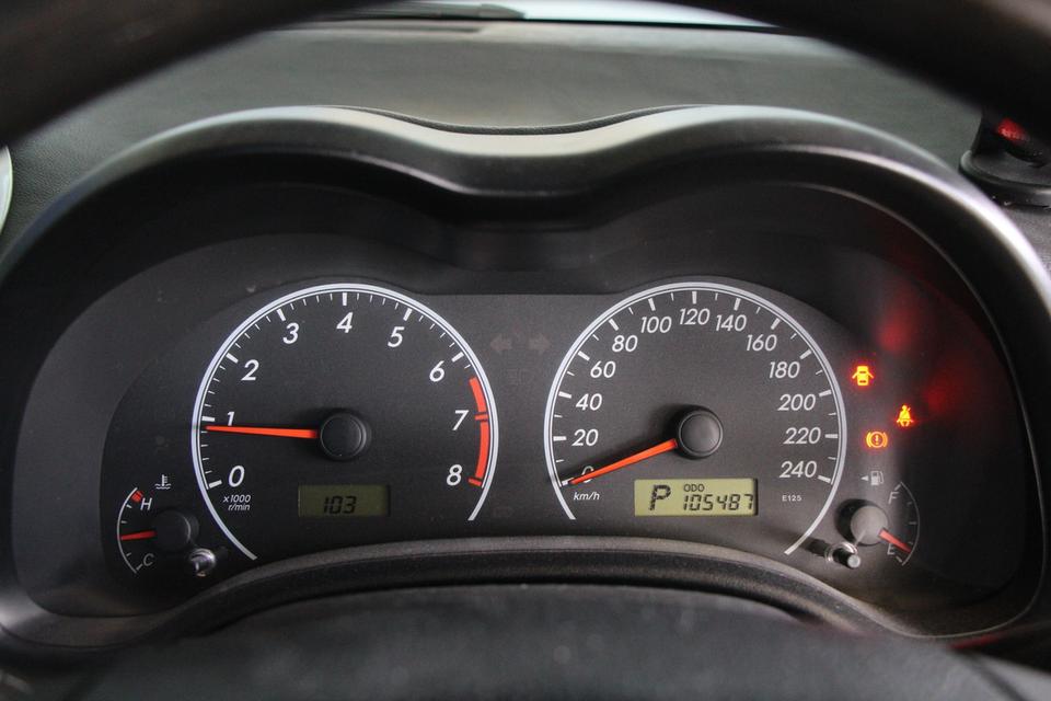รหัสรถ TKG5907 TOYOTA ALTIS 1.8 E ปี 2012 9