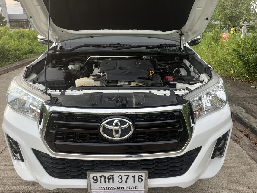 2020 Toyota revo 10