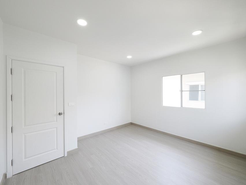 บ้านเดี่ยว 2 ชั้น ม.พฤกษาวิลเลจ 30 เดอะซีซัน ขนาด 55.8 ตรว. 4 ห้องนอน 2 ห้องน้ำ บ้านหลังใหญ่ แปลงริม ทำเลดีเยี่ยม ฟังชั่นครบ พร้อมเฟอร์ พื้นที่กว้าง 17