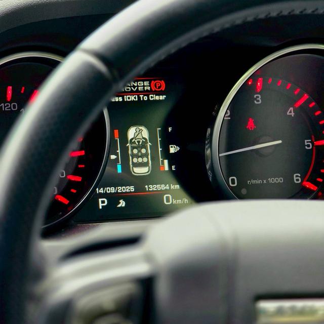 รหัสรถ BAC5940 🚗 ขาย Range Rover Evoque 2.2 SD4 Dynamic ปี 2012 🚗 14