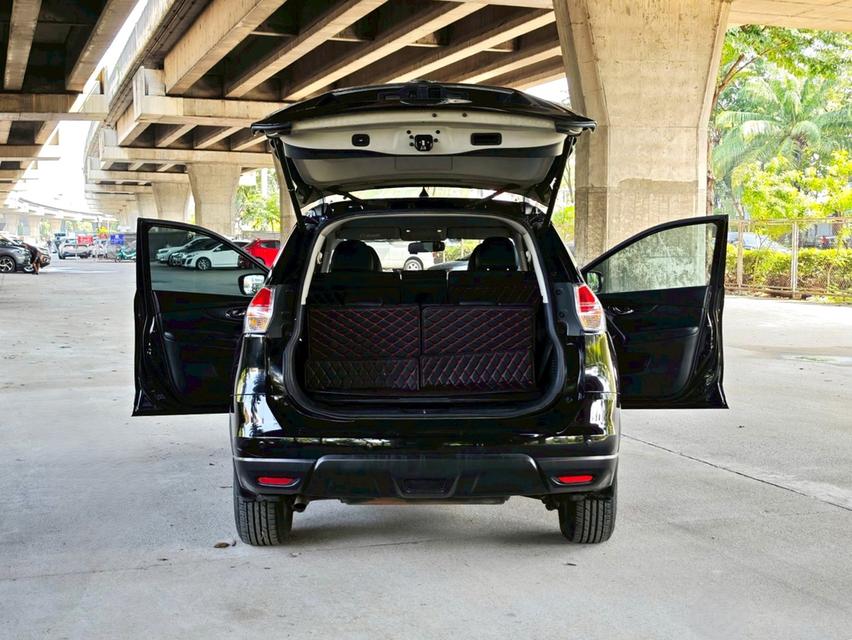 ขายรถ nissan  X-Trail 2.0V 4WD ปี 2015 สีดำ เกียร์ออโต้ 17