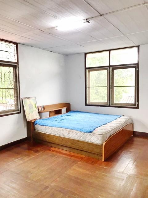 ปตท นครสวรรค์ เขาเขียว มหิดล ทำรีสอร์ทได้ บ้าน 2หลัง ให้เช่า 5นอน 404ตรม. เพิ่มสระว่ายน้ำได้ บนที่ดิน 2ไร่ อากาศดีมาก 3น