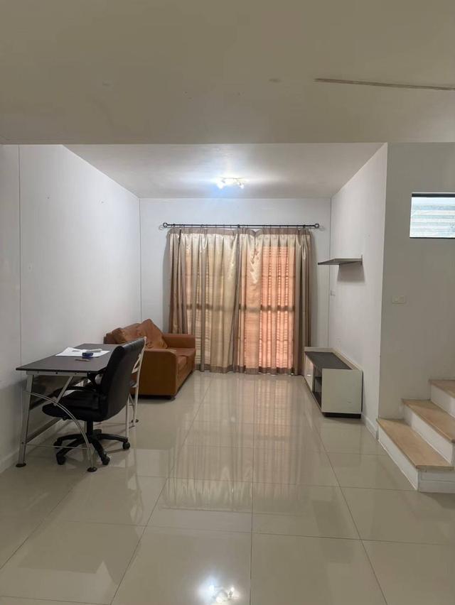 ขายทาวน์เฮาส์ พฤกษาวิลล์ 65/2 ศรีสมาน พร้อมอยู่ ทำเลดี ใกล้ Robinson ศรีสมาน เพียง 290 ม. 2