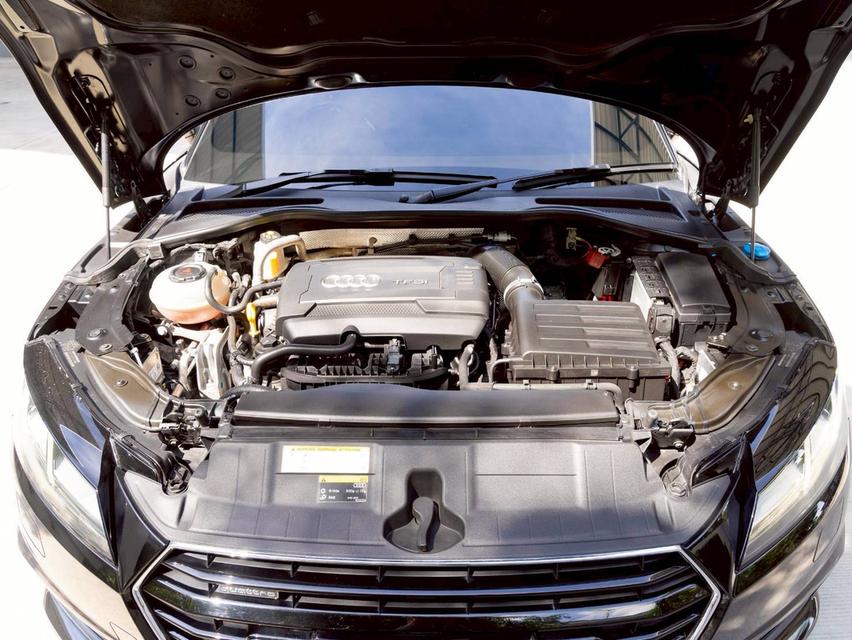 Audi TT Coupe 45 TFSI S Line ปี 2018 13