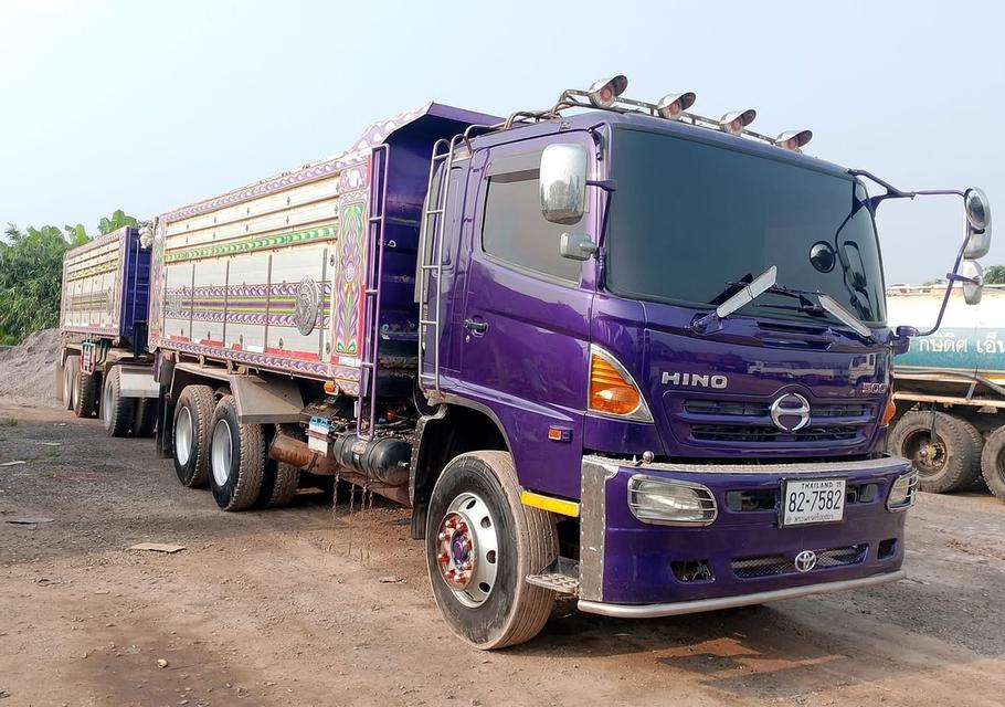 รถบรรทุก 10 ล้อ ดั้ม Hino Mega FM2P