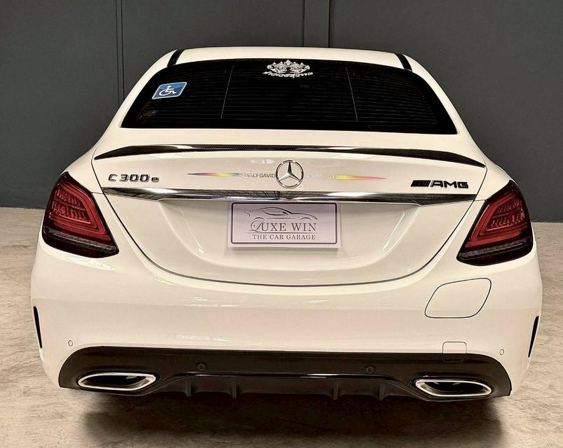 Mercedes Benz C300e AMG Sport (W205) ปี 2021 7