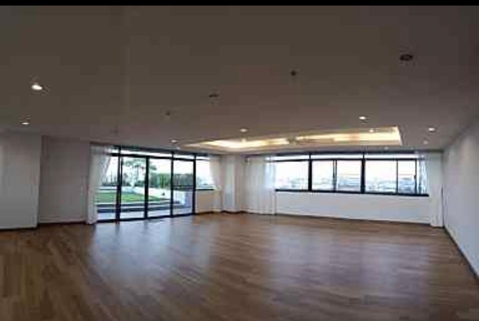 ขาย เพ้นท์เฮ้าส์สุดหรู ในคอนโดมิเนียม Lakeshore West นิชดาธานี อยู่ที่ชั้น 16,17,18 ขนาดอลังการ 1025.08 ตร.ม.  6