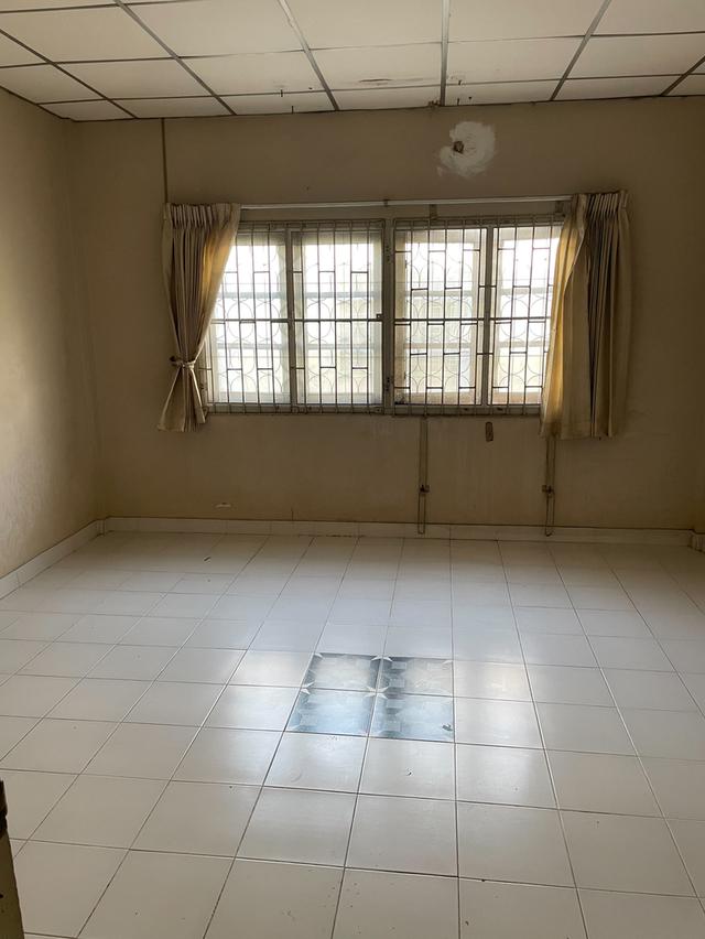 ขายทาวน์เฮาส์ 2 ชั้น 20 ตรว หมู่บ้านไฟน์โฮม 3 ใกล้รถไฟฟ้าสายสีชมพู ห้างแฟชั่น รพ สินแพทย 4