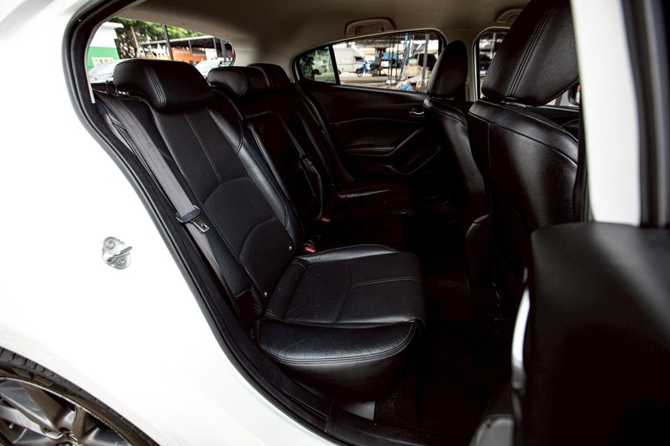 Mazda3 Skyactiv 2.0S ปี19 17