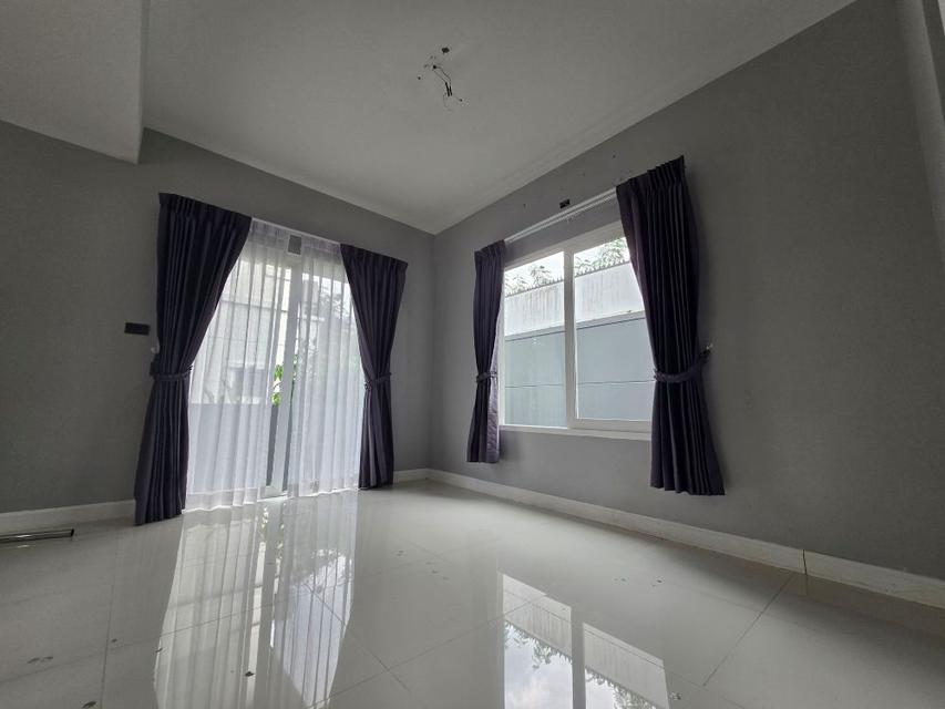 ขายบ้านเดี่ยว 2 ชั้น หมู่บ้านพฤกษ์ลดา 3 รังสิตคลอง 4 ทำเลดี เดินทางสะดวก ตรงข้ามโรงเรียนบีคอนเฮาส์แย้มสอาดรังสิต 5