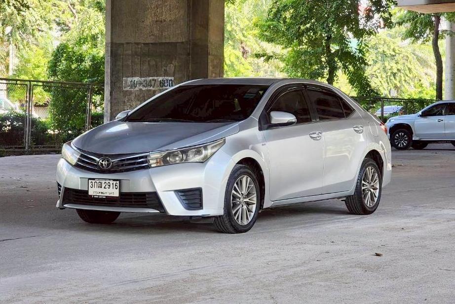 Toyota ALTIS 1.6 G AT ปี 2014 รถสวยมือเดียว