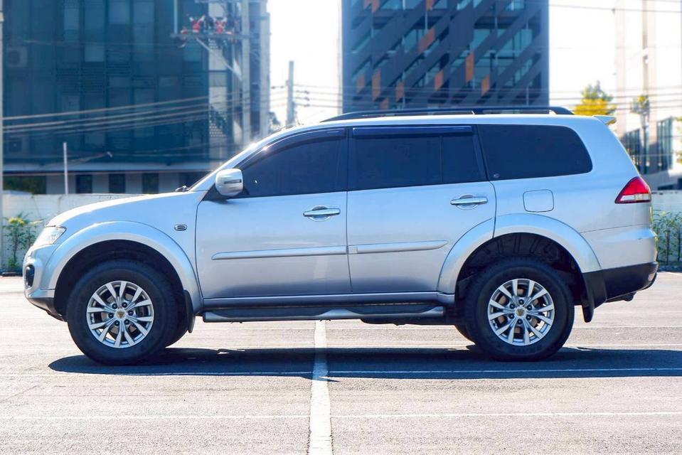 รหัสรถ QT3466 📌 Mitsubishi pajero sport 2.5 GT ปี 2014