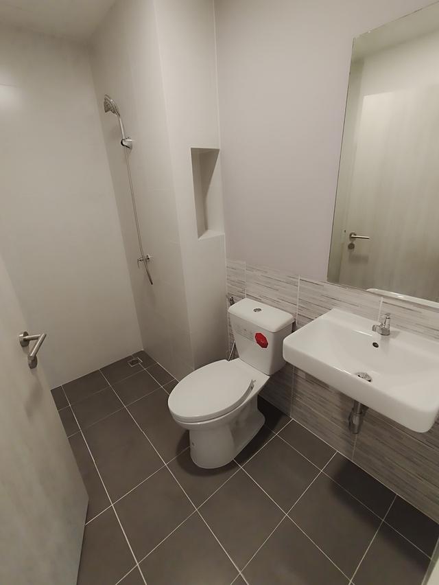 āļāļēāļĒāļāļāļāđāļ V condo āļāļēāļāļāļē-āļāļēāļāļāđāļ āļŦāđāļāļāđāļĨāļāļāļĩāđ 893/28 āļāļķāļ B āļāļąāđāļ 2 āļ§āļīāļ§āļŠāļ§āļ 10