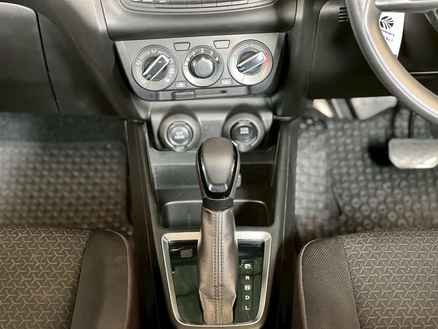 ปี 2019 SUZUKI SWIFT, 1.2 GL โฉม ปี18-ปัจจุบัน สีขาว เกียร์ออโต้ เครื่องเบนซิน รูปที่ 13