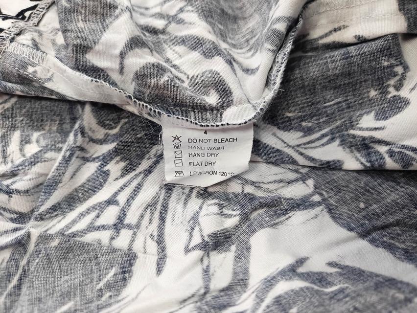 USED Guy Laroche - White Floral A Line Dress | เดรสสั้นสีขาว สีดำ เดรสทรงเอ ลายดอก แขนสั้น คอปก วินเทจ แท้ มือสอง
