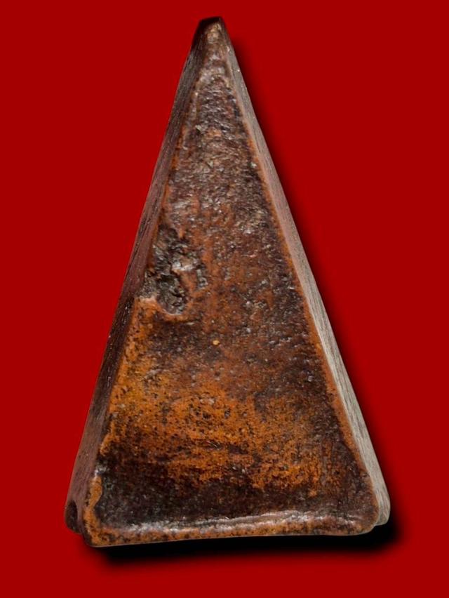 พระเครื่อง พระกรุ นางพญา 3