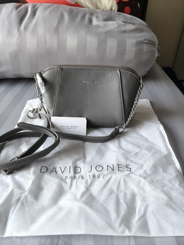 ขายกระเป๋าสะพาย david jones