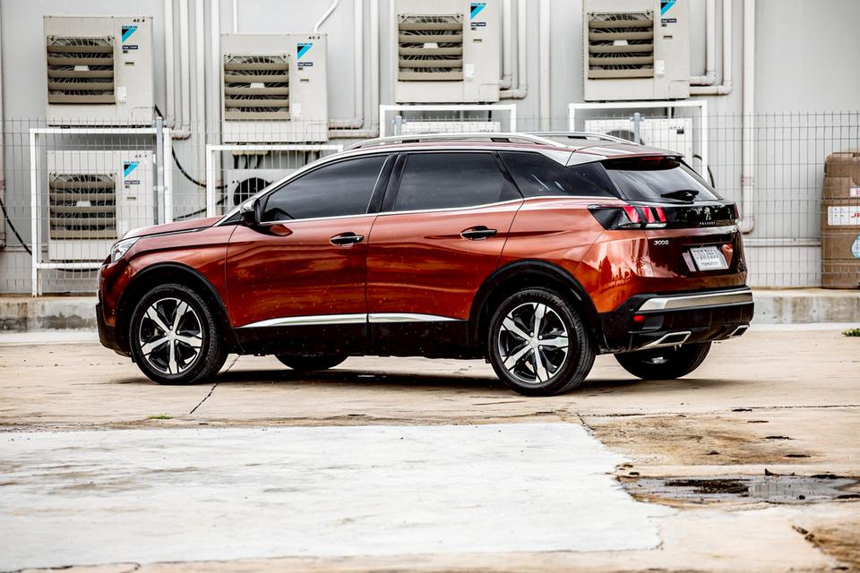 PEUGEOT 3008 1.6 T ALLURE ปี 2020 สีส้ม  มือเดียวป้ายแดง 8