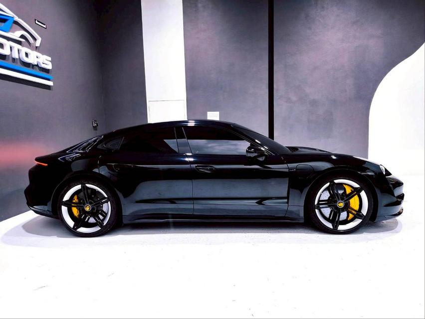 รหัสรถ KPV8255 2021 Porsche Taycan Turbo S 20