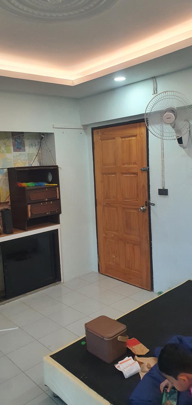 คอนโด เด่นนคร เรสซิเดนซ์ 4