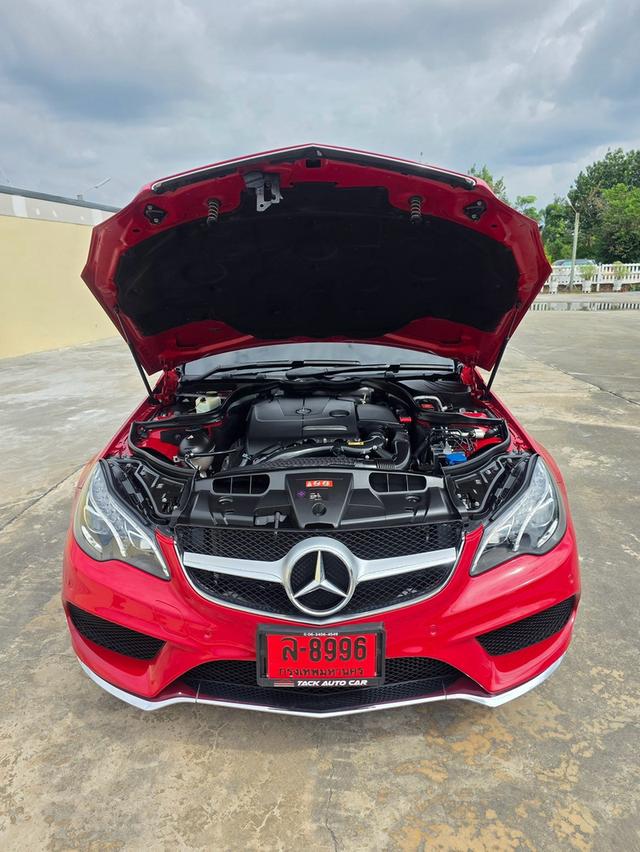 Mercedes-Benz E200 Coupe AMG Dynamic Facelift ปี 2015 สีแดง รูปที่ 6