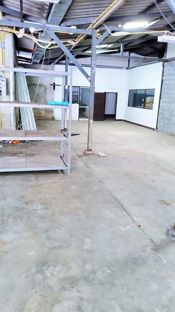 เพชรเกษม64-72 ถ.บางแวก MRT บางแค 1.2กม. ให้เช่าโกดัง พร้อมออฟฟิศ และห้องพักพนักงาน 75 ตร.วา. 300 ตร.ม..เดอะมอลล์ บางแค 1 3