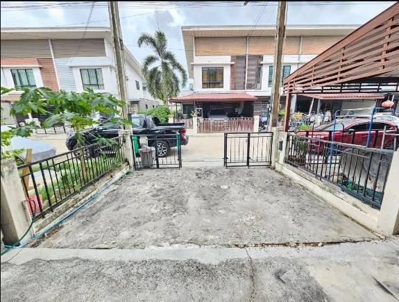 บ้านใหม่ ไม่เคยเข้าอยู่ หลังมุม ราคาดีสุดคุ้ม โครงการ Modi Villa หลวงแพ่ง – ลาดกระบัง 5