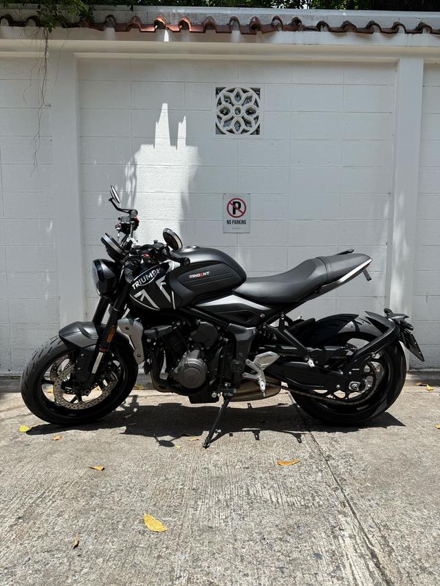 Triumph Trident 660 Year 2021 8