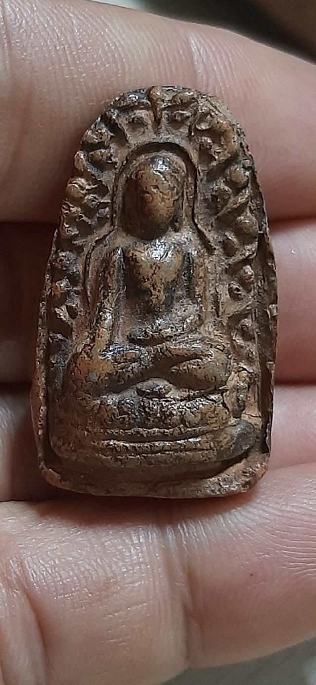 พระลือ หน้ามงคล ลำพูน 1