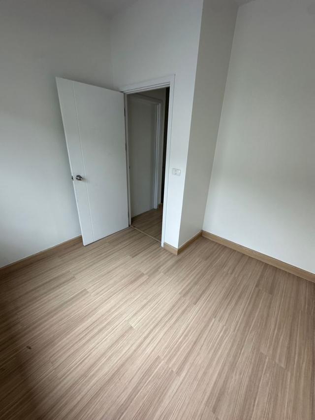 🏘️✨ ขายทาวน์โฮม 2 ชั้น ตกแต่งใหม่ทั้งหลัง ราคาโปรโมชั่น ✨🏘️ 🔑 พร้อมอยู่ทันที 📍 หมู่บ้านกัสโต้ แกรนด์ รามคำแหง  ถนนราษฎร์พัฒนา 11