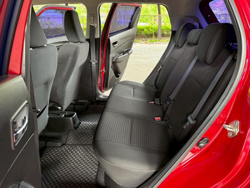 Suzuki Swift 1.25 GLX AT ปี 2018 รถมือสอง ขายถูก 18