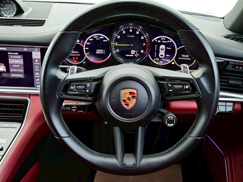 Porsche Panamera 4E-Hybird Platinum Edition ปี 2021  18