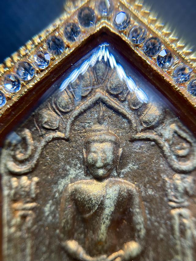 ขุนแผนผงพรายกุมาร หลวงปู่ทิม ปี15 บล็อกทองเหลือง ฝังตะกรุดสาริกา รูปที่ 6