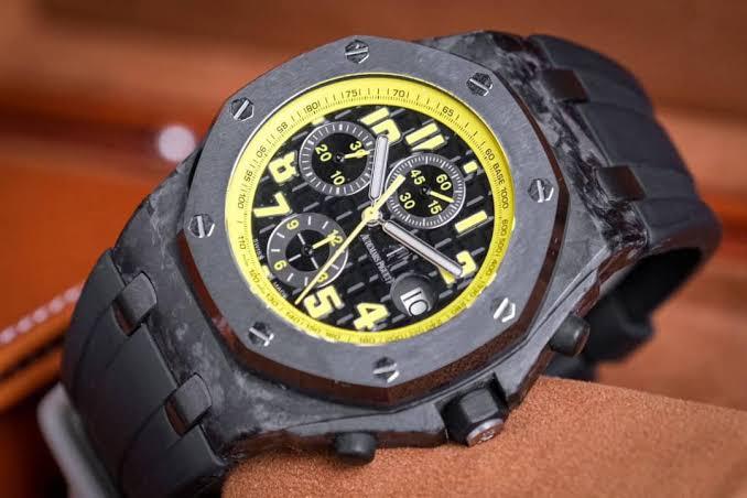 Audemars Piguet Royal Oak Offshore “Bumble Bee” 3