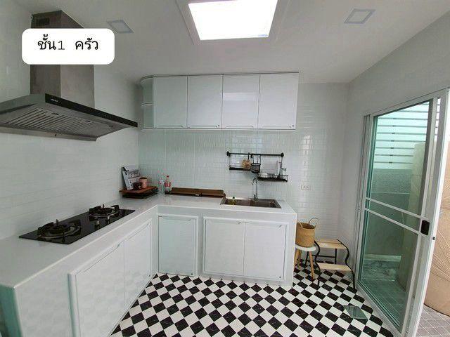 ให้เช่า ขาย โฮมออฟฟิศ 4 ชั้น โครงการ บ้านกลางเมือง 4