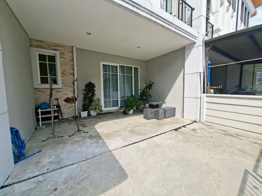 ขายบ้าน 2 ชั้น พร้อมอยู่ หมู่บ้านโกลเด้นทาวน์พหลโยธิน-สะพานใหม่ 5