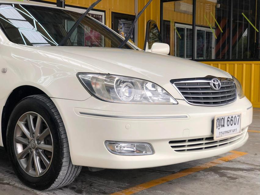 Camry 2.4Q ท็อปสุด “ตัวพิเศษฉลอง40 ปี ” 9