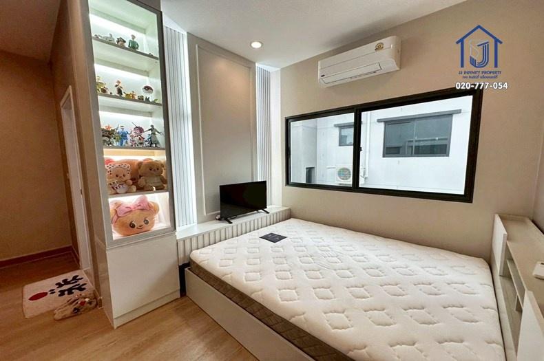 ขายทาวน์โฮม 2 ชั้น หมู่บ้าน วี คอมพาวด์ บางนา-ศรีนครินทร์ ถนนหนามแดง-บางพลี หลังริม ใกล้วงแหวนกาญจนาภิเษก,ทางด่วนบูรพาวิถี 8