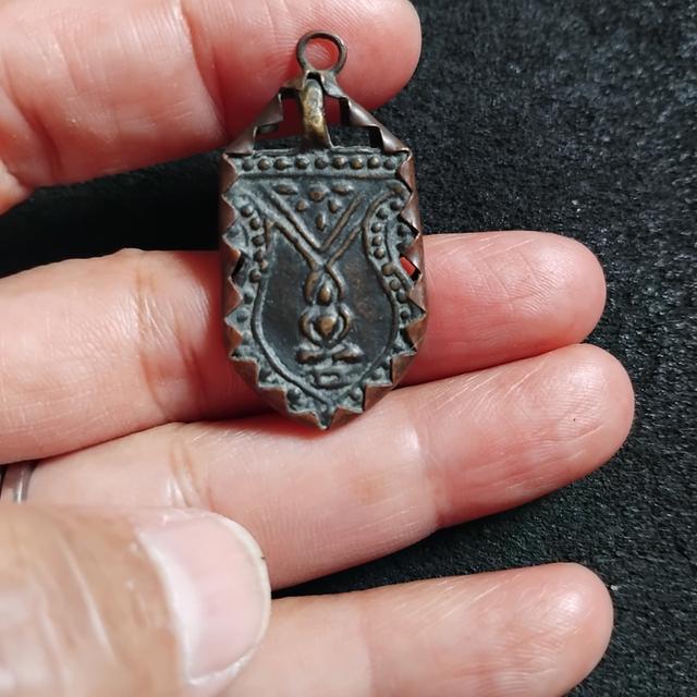 พระบ้านเก็บเก่า เหรียญเก่าๆ