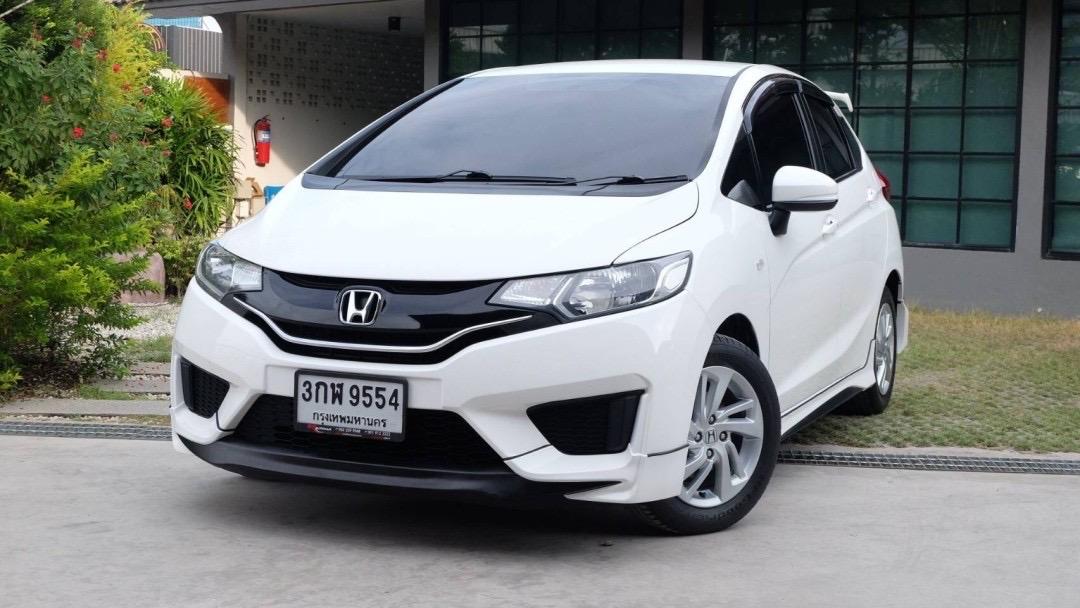 HONDA JAZZ  รุ่น  V+ ปี 2015 รหัส KN9554 11