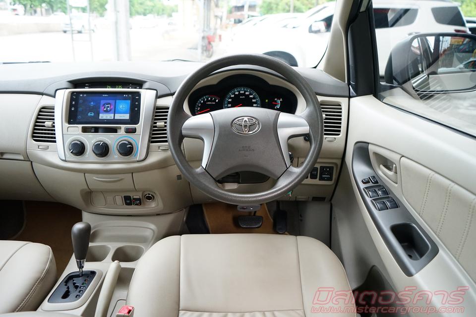 2012 TOYOTA INNOVA 2.0 G OPTION 8
