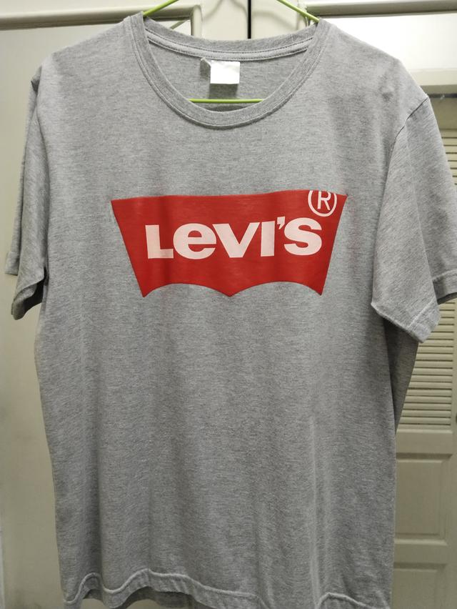 เสื้อยืด มือสอง 4