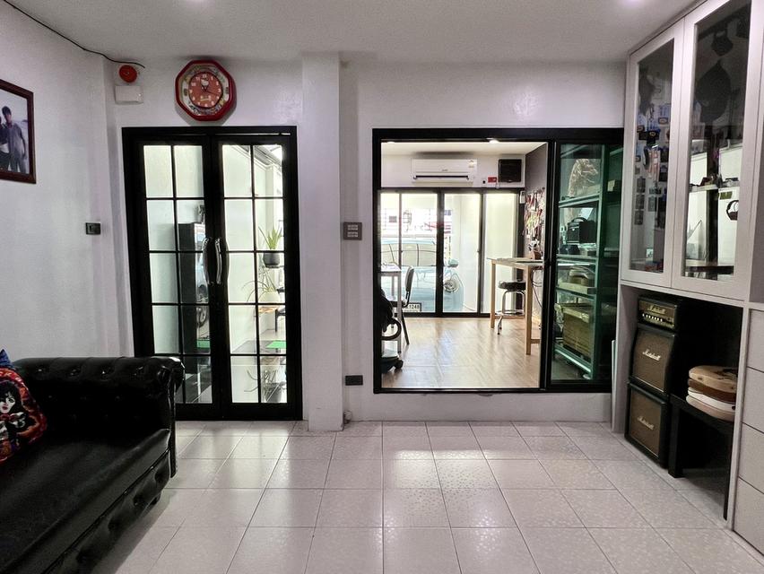 เจ้าของขายเอง ทาวน์โฮม 3 ชั้น หมู่บ้าน วี เค โฮม (V.K.Home) ท่าข้าม 7- อนามัยงามเจริญ25 19