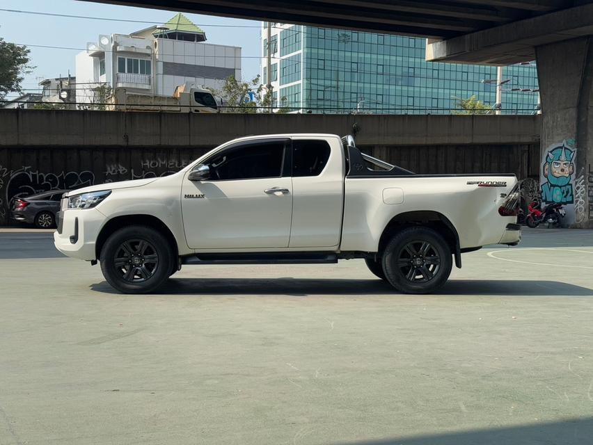 ขายรถ Toyota Revo 2.4 entry supper flex subpention ปี 2021 สีขาว เกียร์ธรรมดา 7