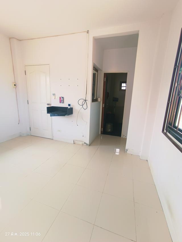 บ้านมือสอง 2ชั้น 3 ห้องนอน 2 ห้องน้ำ พร้อมออฟฟิศ จอดรถได้ 2 คัน แถมฟรีแอร์ 5 ตัว 13