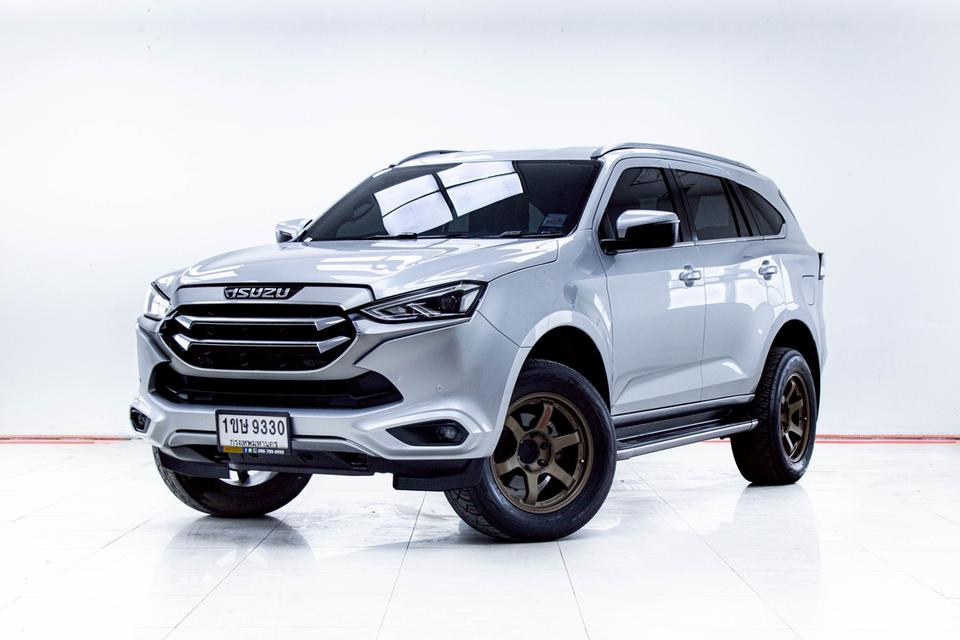 ✨ ISUZU MU-X 3.0 ULTIMATE 2WD AT ปี 2021 ตัวท็อป
