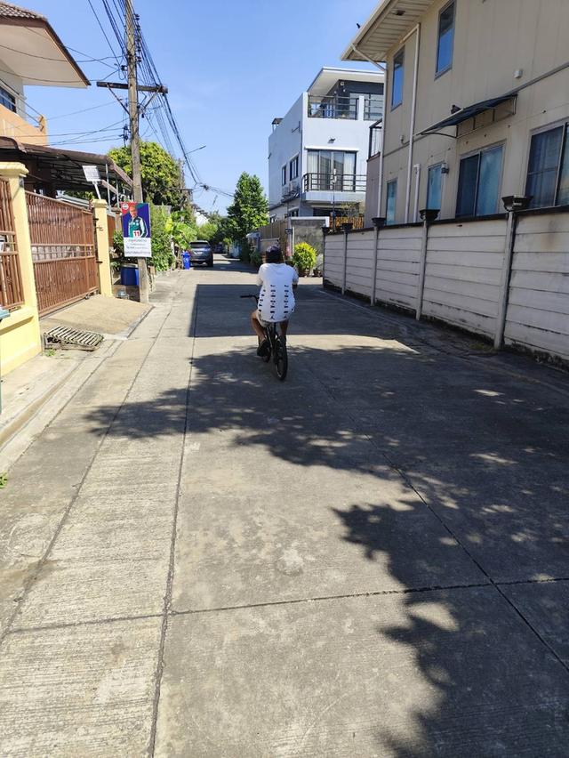 ขายบ้านเดี่ยวเก่า ชั้นเดียว 3 นอน 2 น้ำ ทำเลดี ใกล้สวนหลวง ร9 4