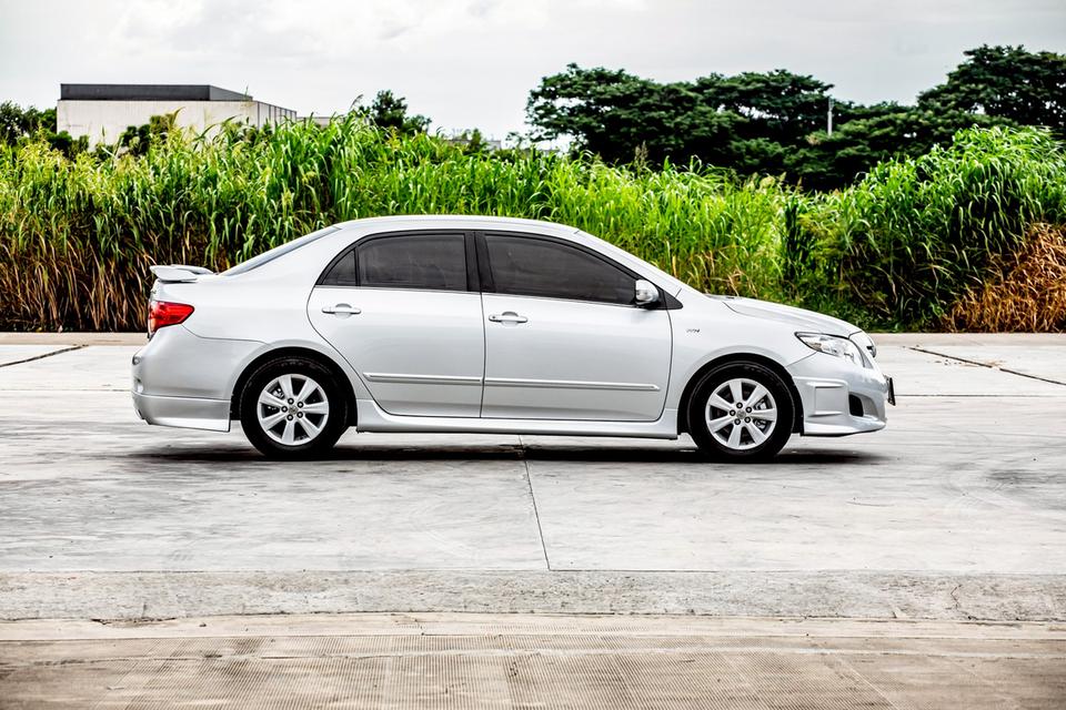 Toyota Altis 1.6E ปี 2009 เกียร์ออโต้ สีเทา สวยสภาพดี